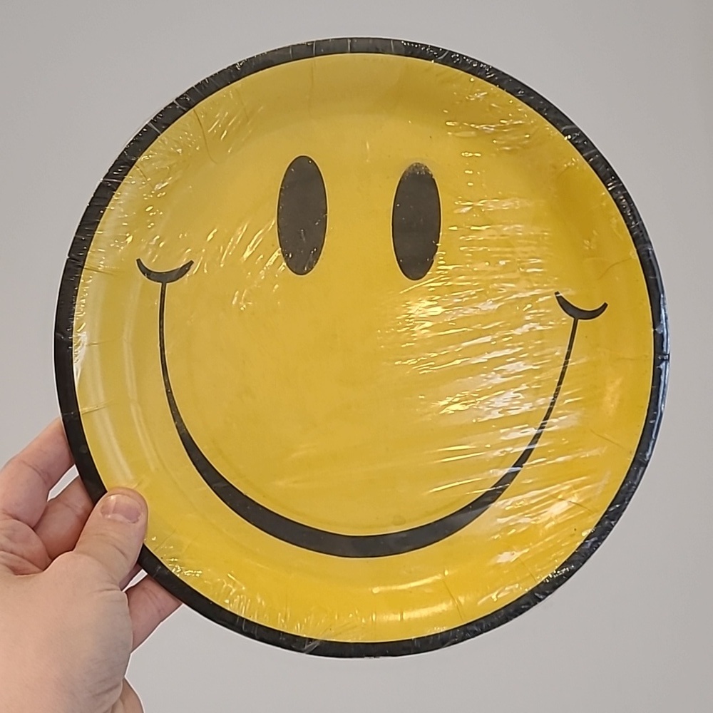 Vintage 90s smiley face birthday party bundle - Picture 8 of 9